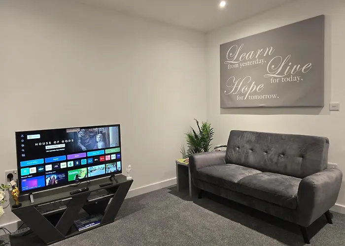 Well-Preserved 2 Bedroom Flat Apartment Around Ricoh Arena-Coventry City Fc